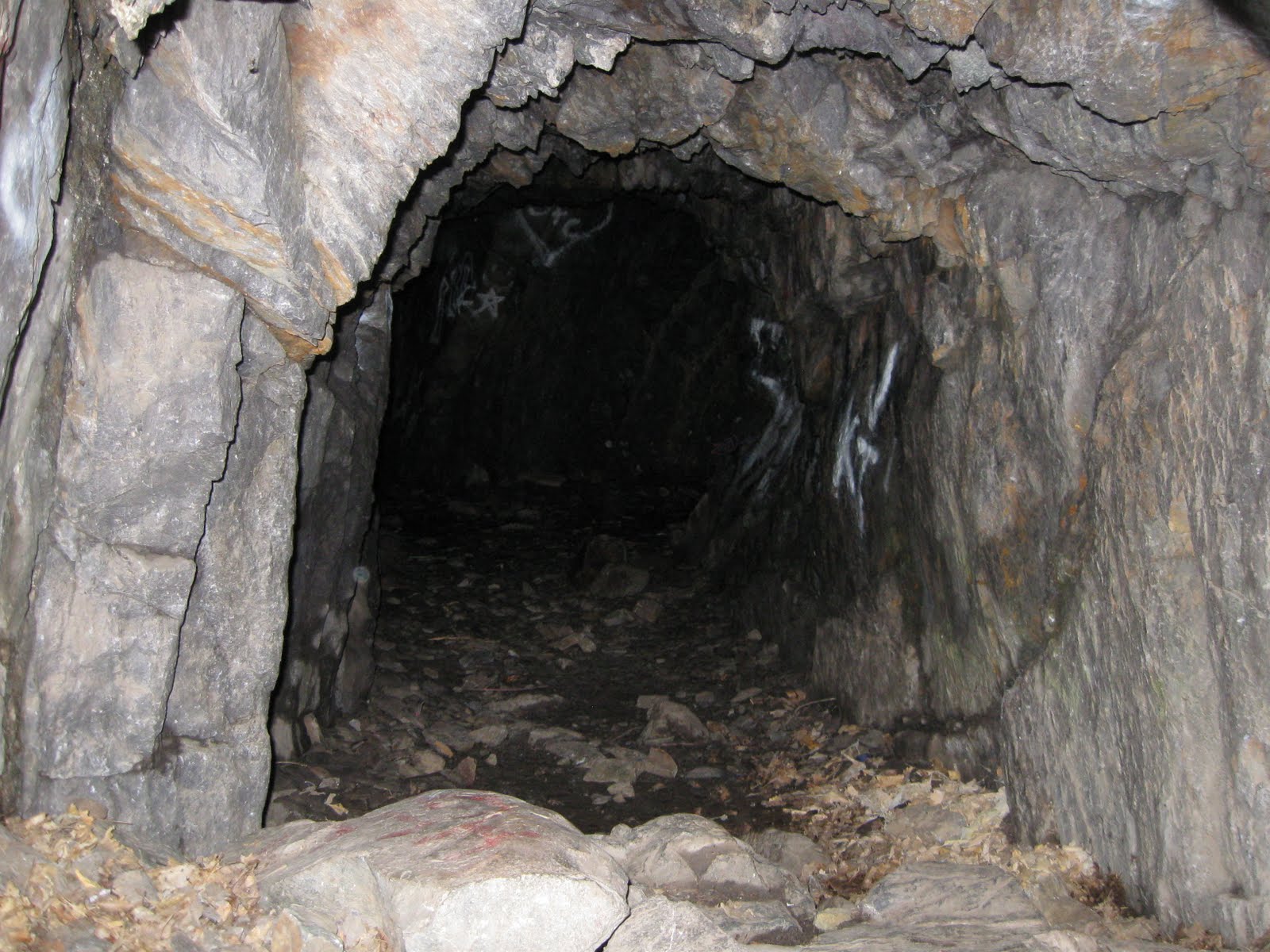dark+cave.JPG