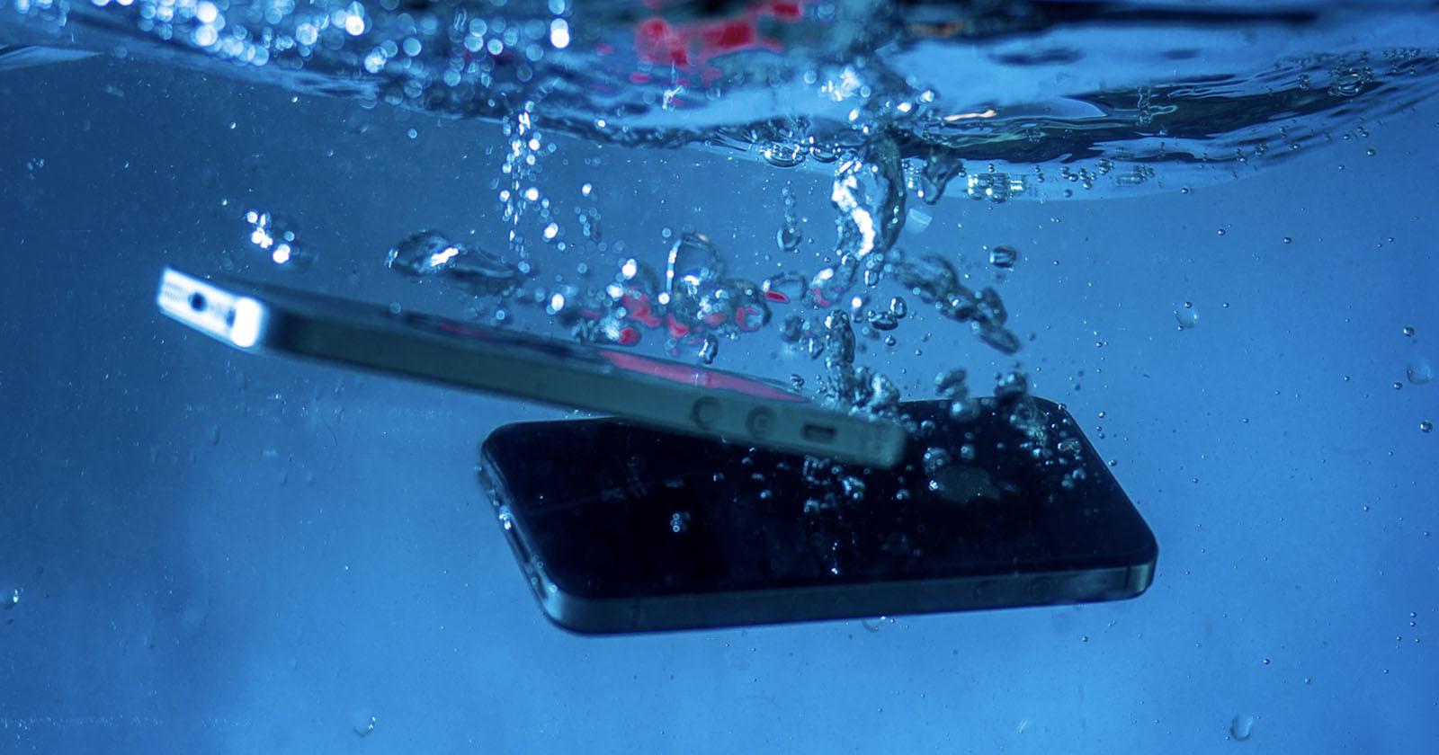 iphone under water