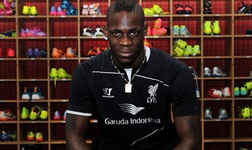6073__7698__508737057ap010_liverpool_un_513X307.jpg