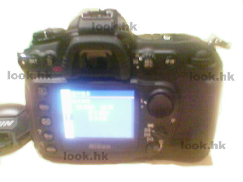 d200back.jpg