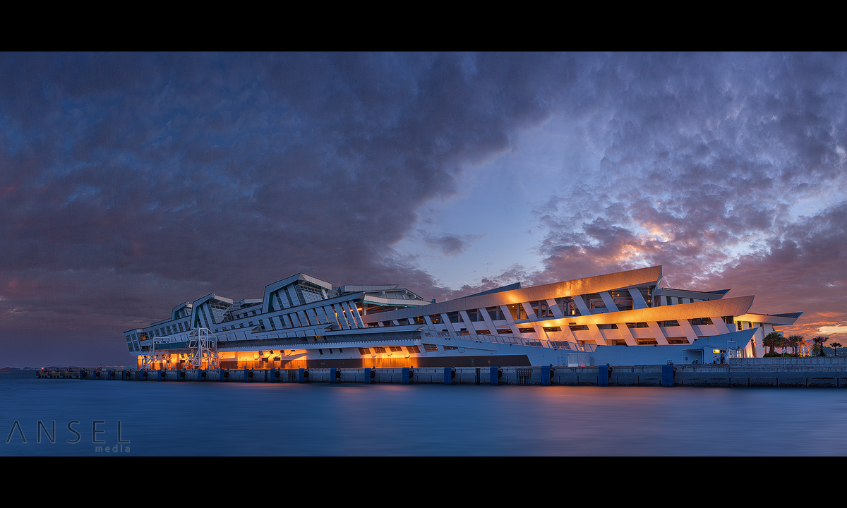 z_marina_bay_cruise_centre_by_draken413o-d6gs5c5.jpg