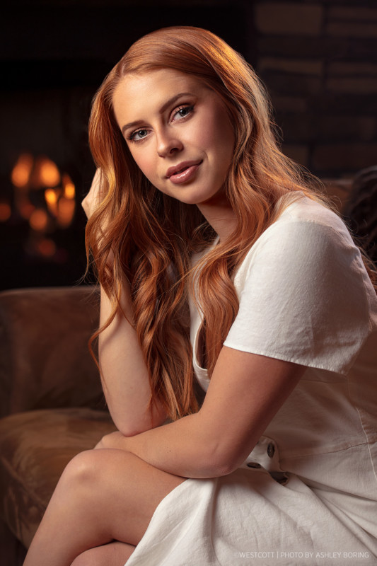FJ-Wireless-Flash-Ashley-Boring-1_web-533x800.jpg