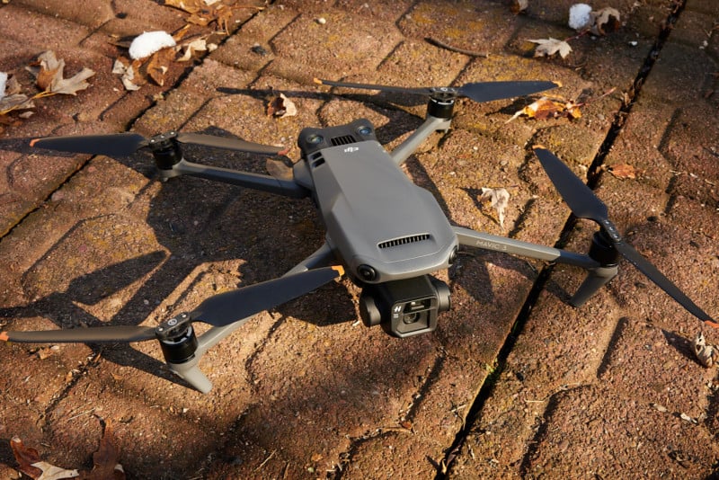 dji-mavic-3-drone-4-800x534.jpg