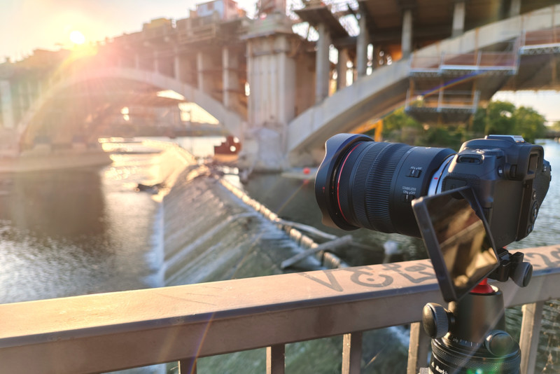 canon-rf-14-35mm-f4l-is-usm-lens-1-800x534.jpg