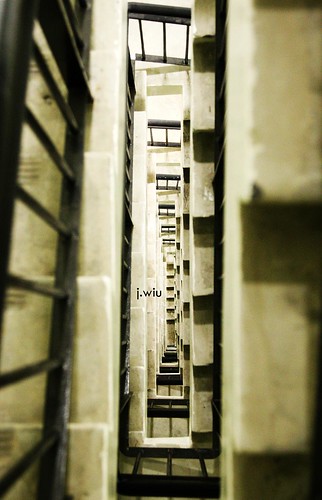 2364413272_ca30bf98d2.jpg