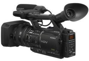 HVR-Z5_CF_adapter.jpg