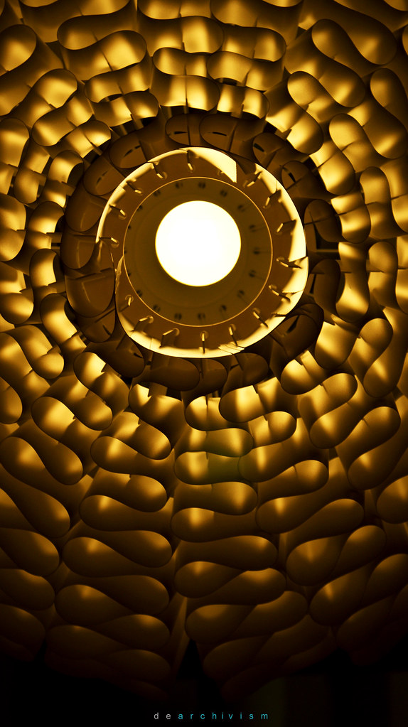2682245051_7e245b8e00_b.jpg