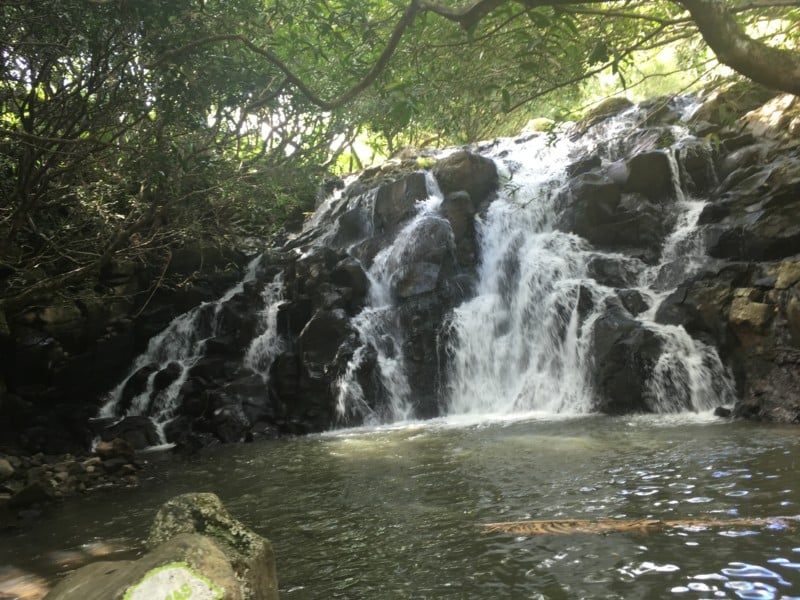 13.-OneOfTheWaterfallsInTheVallyOfColours-800x600.jpg