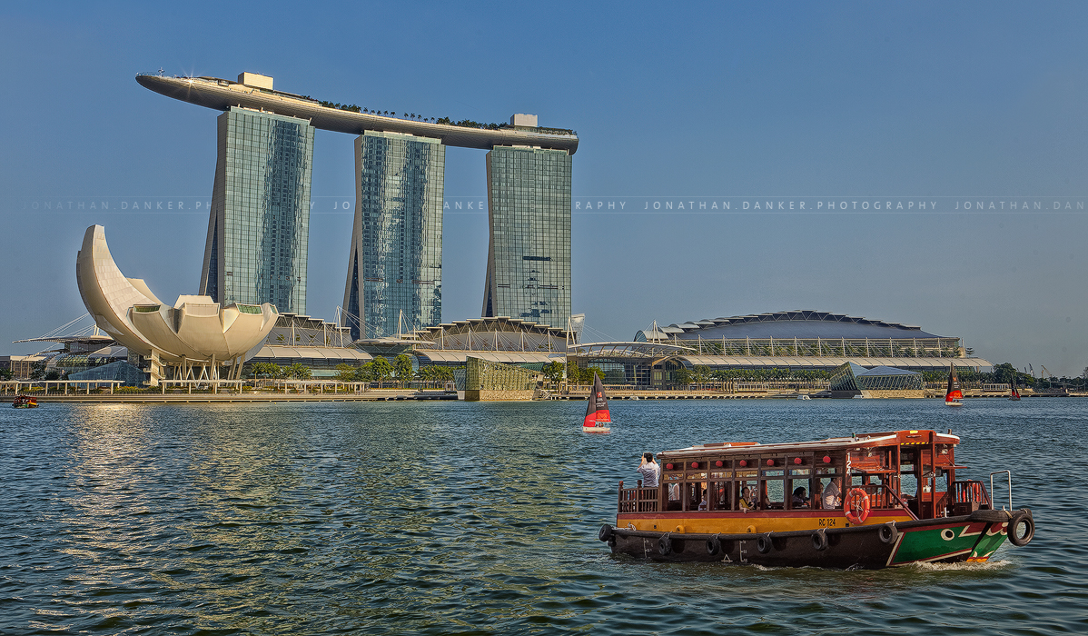 z_marina_bay_sands_by_draken413o-d5xvd1q.jpg