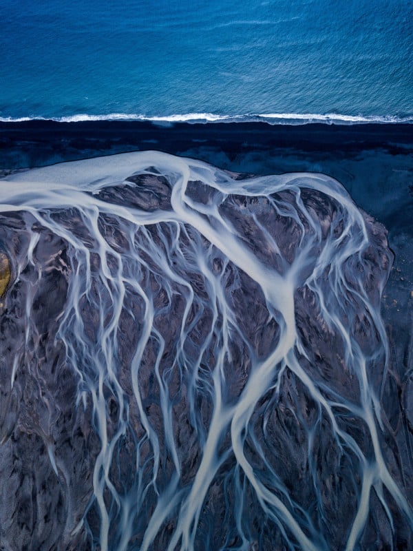 GOLD-©-Dipanjan-Pal_Glacial-veins-600x800.jpg