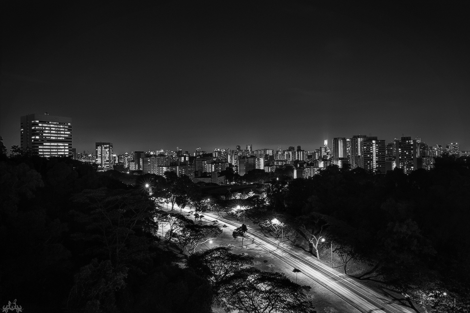 Night_view_From_Henderson_by_Draken413o.jpg