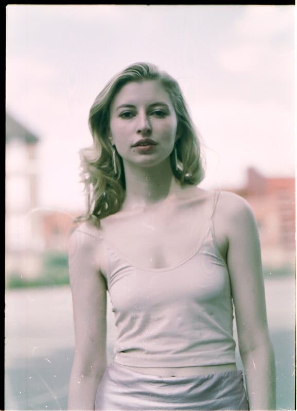 Fashion-Portrait2-Expired-Superia-400-577x800.jpg