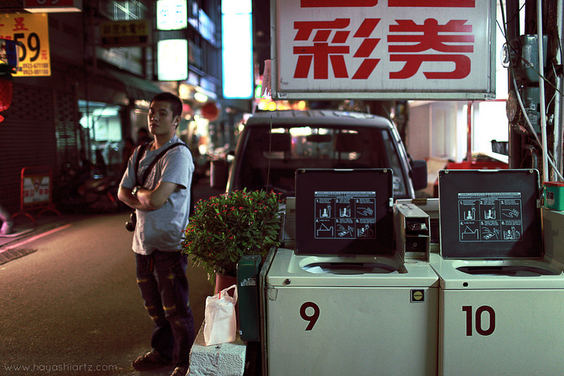 910007357_eonn8-L.jpg