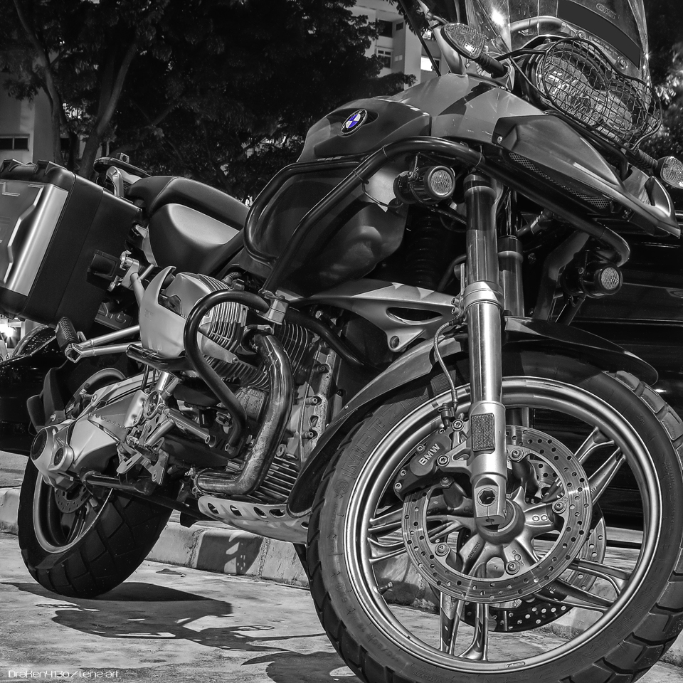 BMW_Motorrad_by_Draken413o.jpg