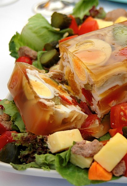 411px-Aspic-with-eggs.jpg