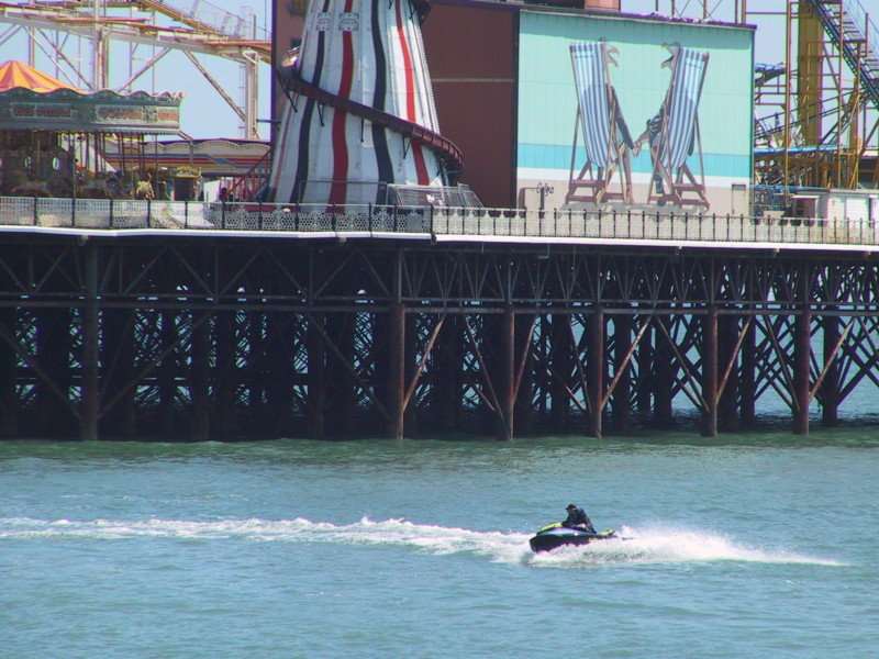 Canon-Pro90-IS-sample-6-800x600.jpg