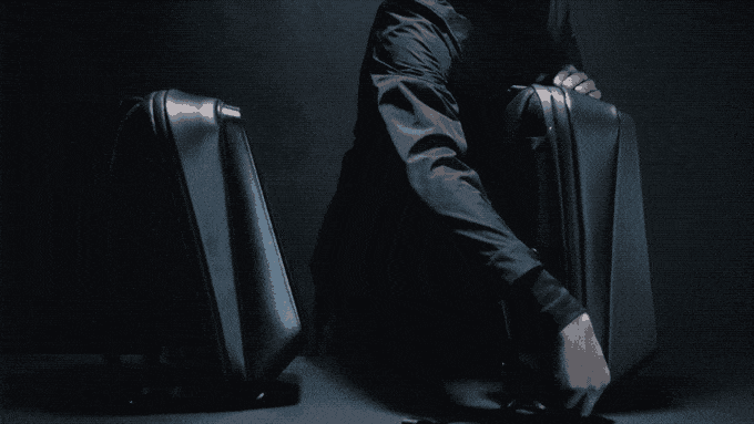 Xcube-backpack-expandable-capacity.gif