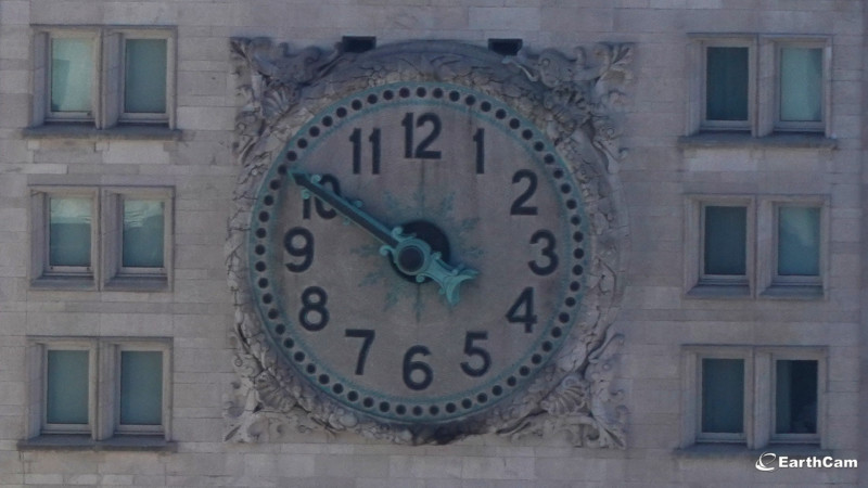 EarthCam_Clock_Closeup-800x450.jpg