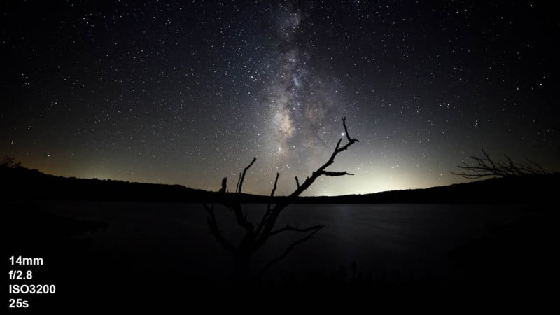 Rokinon14mmf2.8milkywayphoto-800x450.jpg