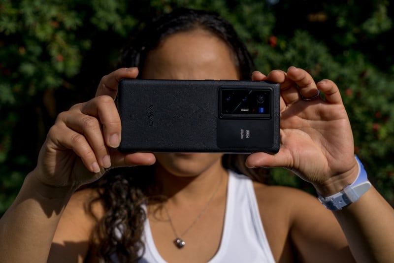 Vivo-X70-Pro-shooting-800x534.jpg