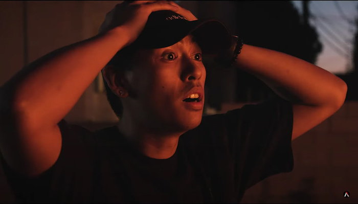 How to Create Fake Fire Through Creative Lighting