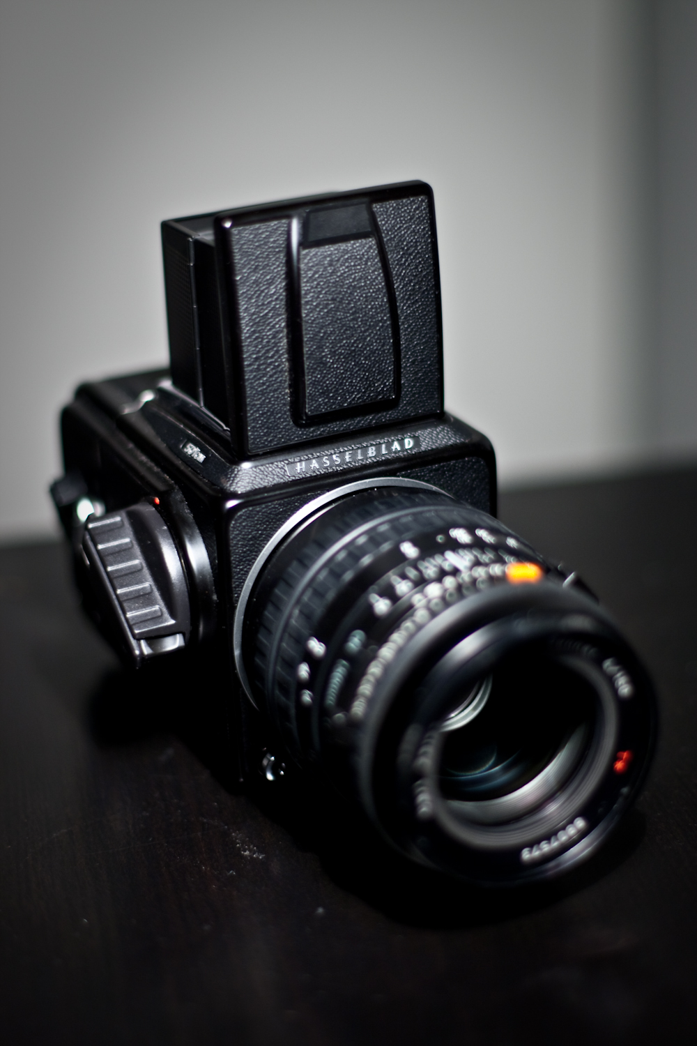 hasselblad-501cm-black-6-of-6.jpg