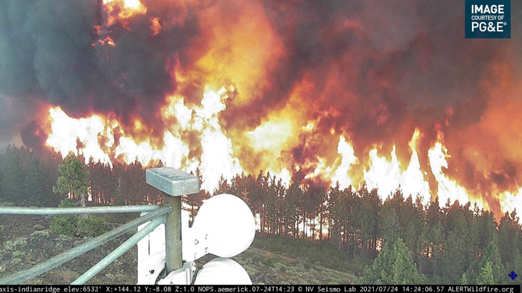 Fly-Fire-July-24-2021.-AlertWildfire.-.jpg