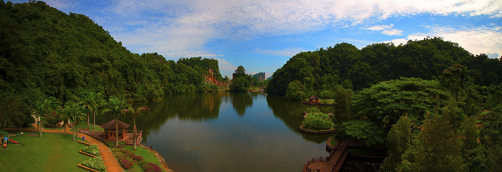 5990547765_aca9d1dbd5_b.jpg