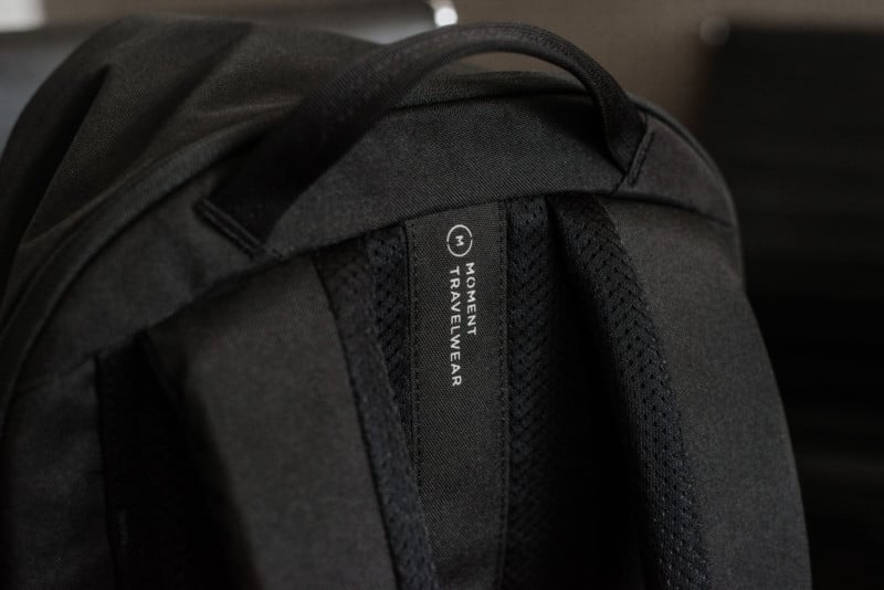 Moment-MTW-backpack-21L-433-800x534.jpg