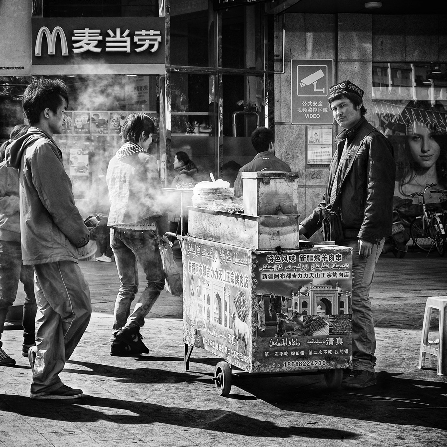 kao_rou_vendor_by_hattori_hanzo_2010-d4j3orj.jpg