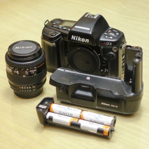 WTSell: SLR - Nikon F70+28-85mm, N90s+MB-10+35-70mm | ClubSNAP Photography  Community