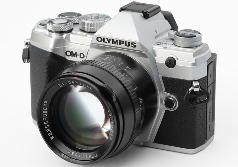 ttartisan-on-an-olympus-800x562.jpg