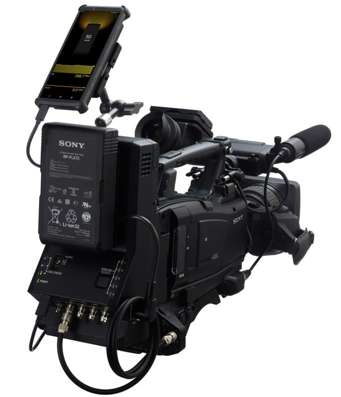 PXWZ450_Xperia-Pro_r40-Large-687x800.jpg