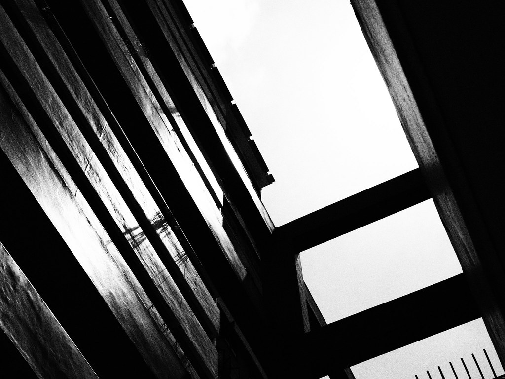16311387409_5f08f3bfee_b.jpg