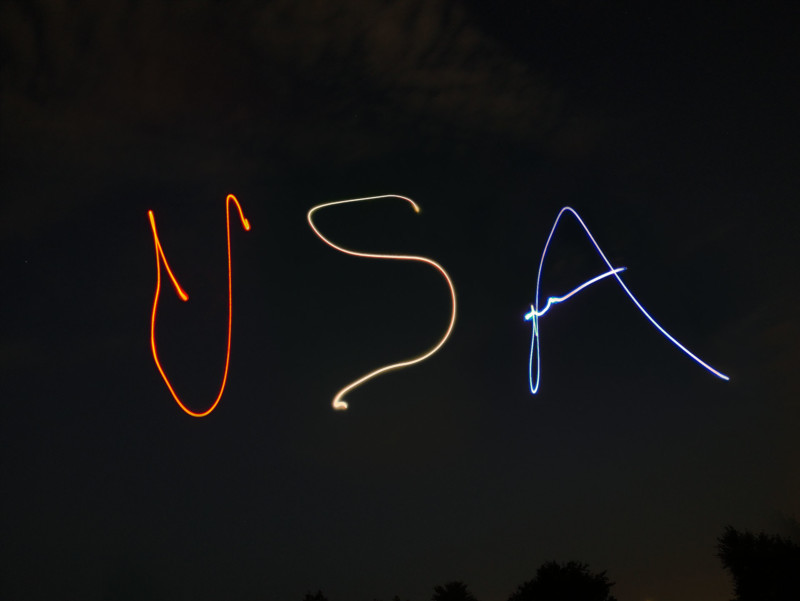 Lightshow-USA_3-800x601.jpg