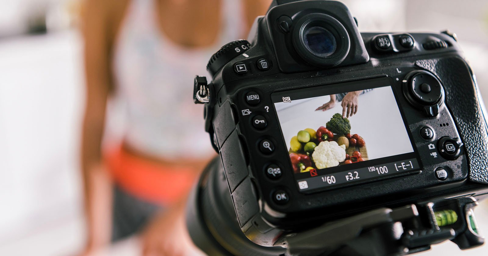 camera records food