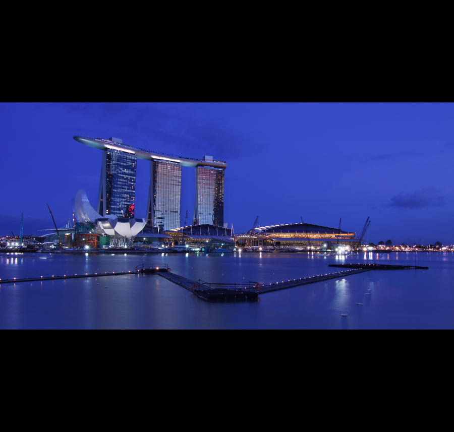 Magical_Marina_Bay_Sands_by_Draken413o.jpg