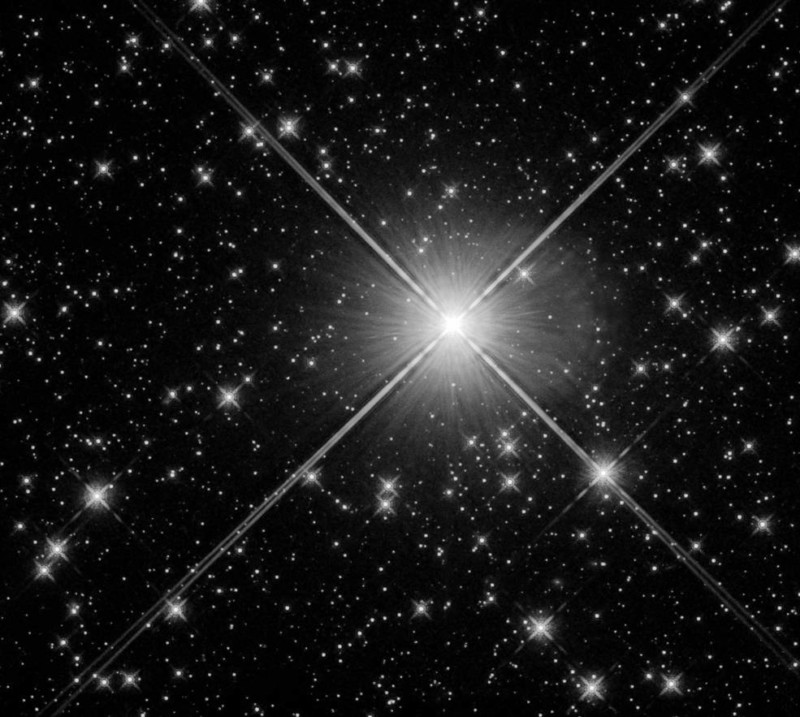 ngc6087_wfc3_ir_bwcrop_final-800x717.jpg