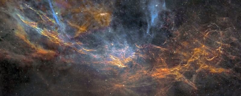1.MosaicPanorama-of-Western-Gygnus-800x321.jpg
