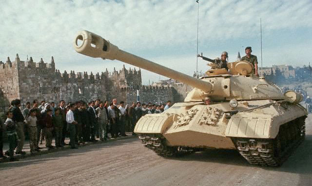 19433616199_ab3d2e388d_o.jpg