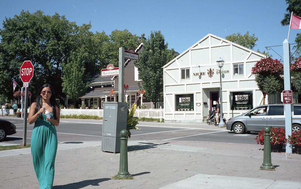 6006570723_028fe813fb_b.jpg