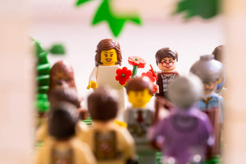 LegoWedding-21-2000x1333-1-800x533.jpg