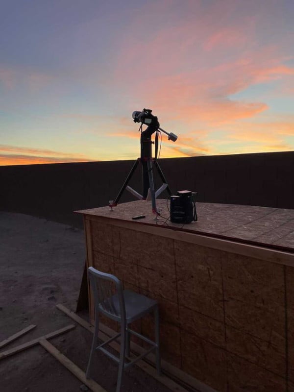 Photographer Andrew McCarthy's backyard setup for photographing Comet Leonard