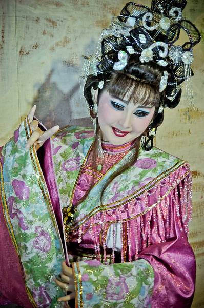 953356905_6dxqP-L.jpg