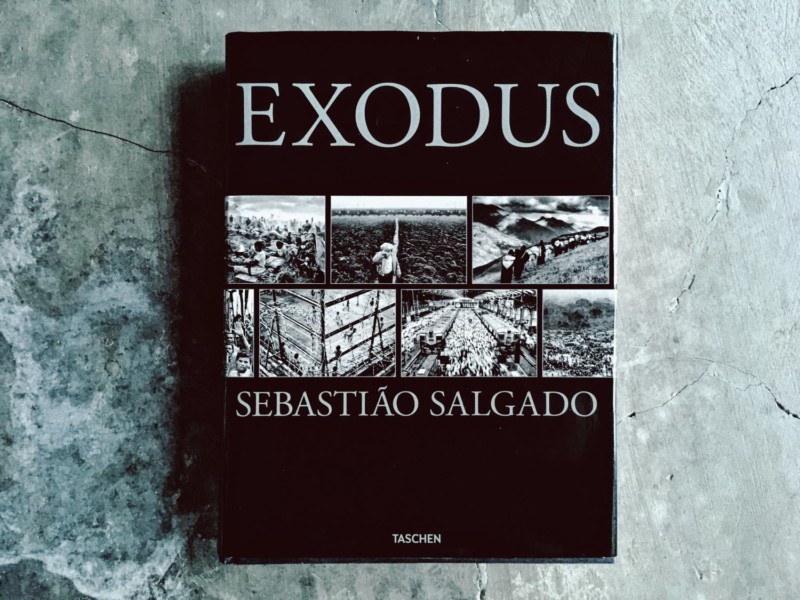 AnimageofthebookExodusbySebastiaoSalgado-800x600.jpg