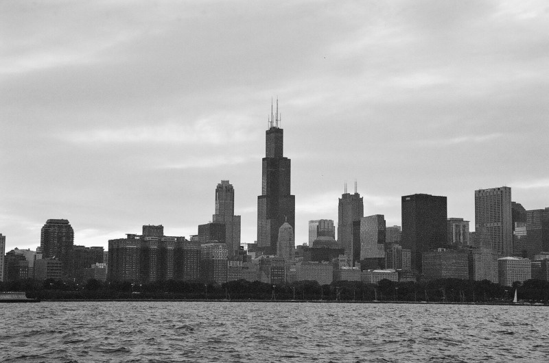 25410018-BW-800x530.jpg