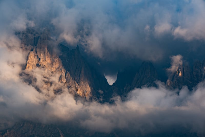 03-livieri_peaks_dehaze-800x533.jpg