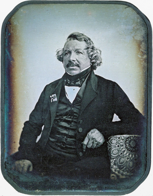 Louis_Daguerre_2-625x800.jpg