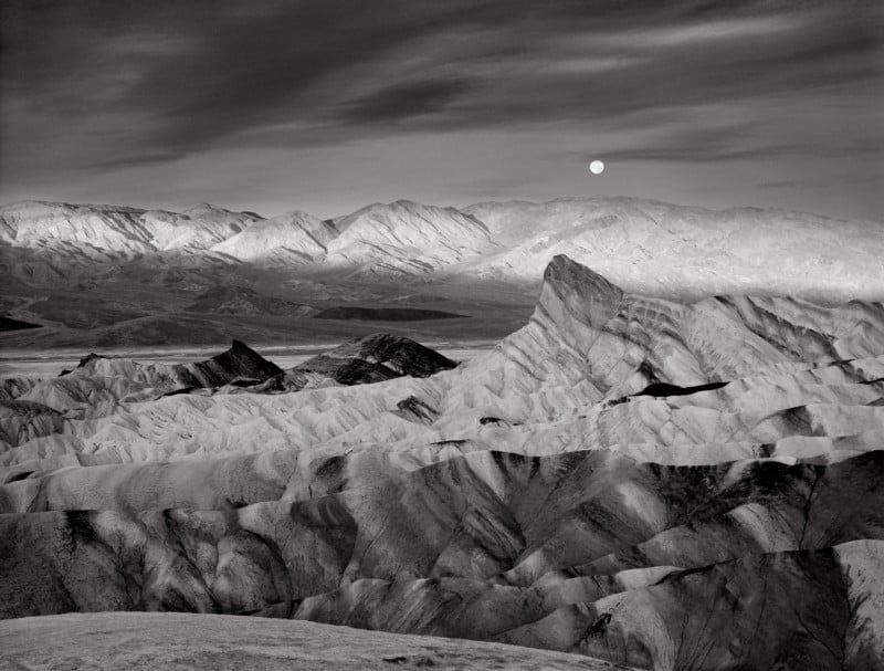 Moon-Over-Zabriskie-Point-800x607.jpg