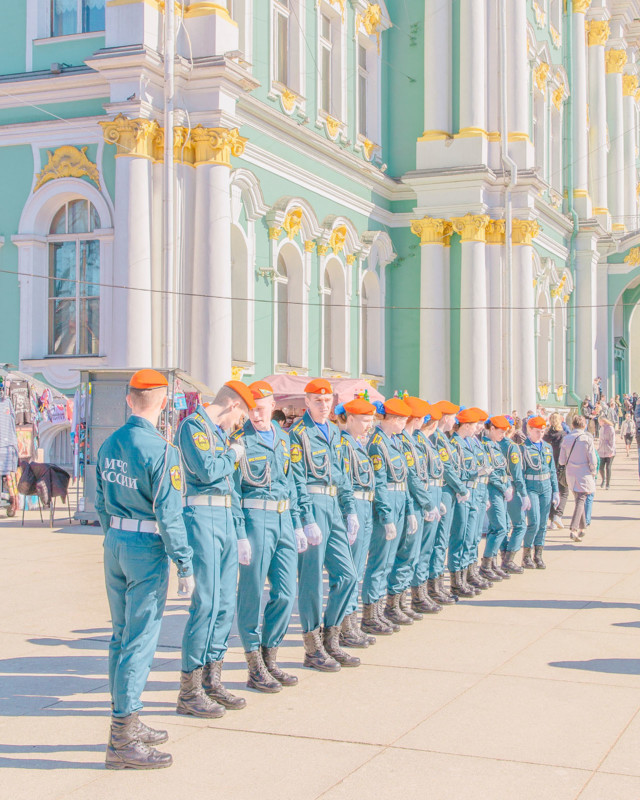 Saint-Petersburg2-640x800.jpg